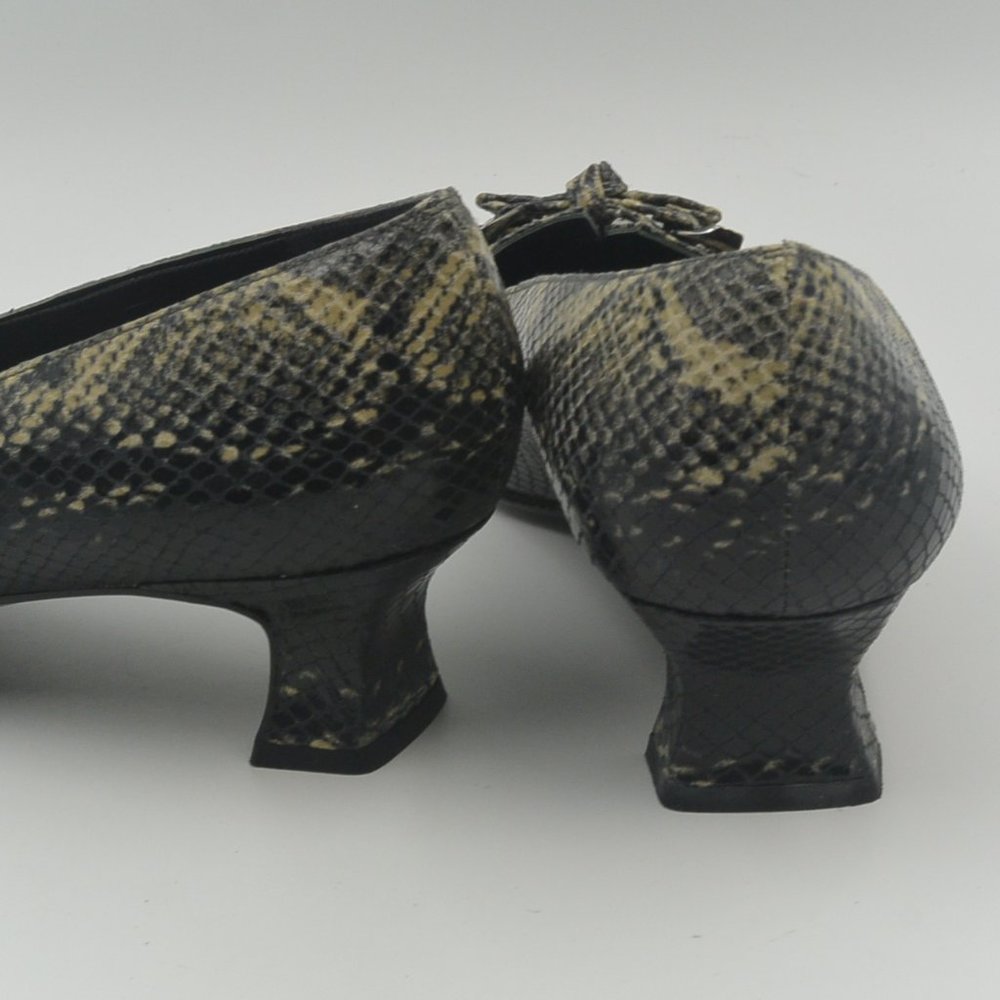 Stuart Weitzman Snakeskin Leather Pumps 7 M Black Tan Square Toe Kitten Heel - Picture 6 of 12